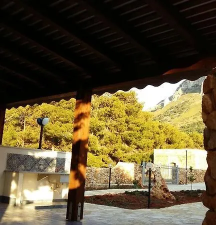 Dom wakacyjny Cala Bucerno Castelluzzo