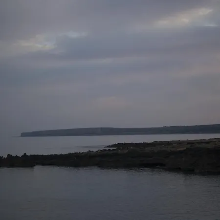 Cala Bucerno Dom wakacyjny Castelluzzo